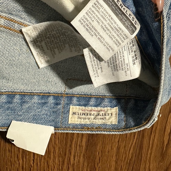 SOLD - Picture 3 of 6